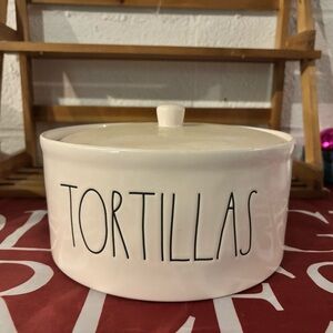 Rae Dunn Tortilla Holder